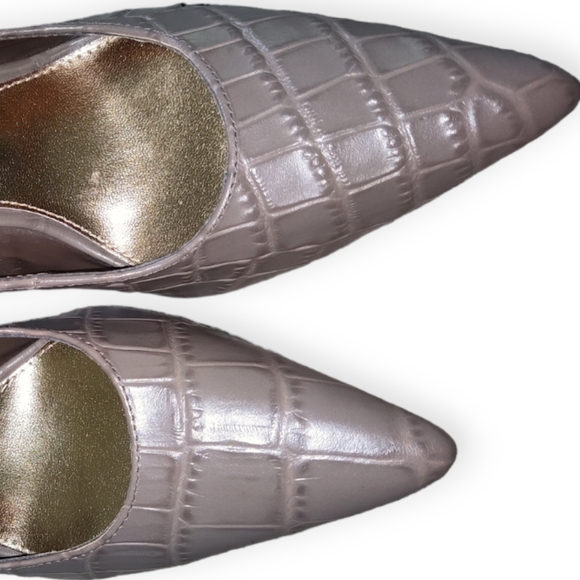 Lauren Ralph Lauren Heels - Picture 6 of 7